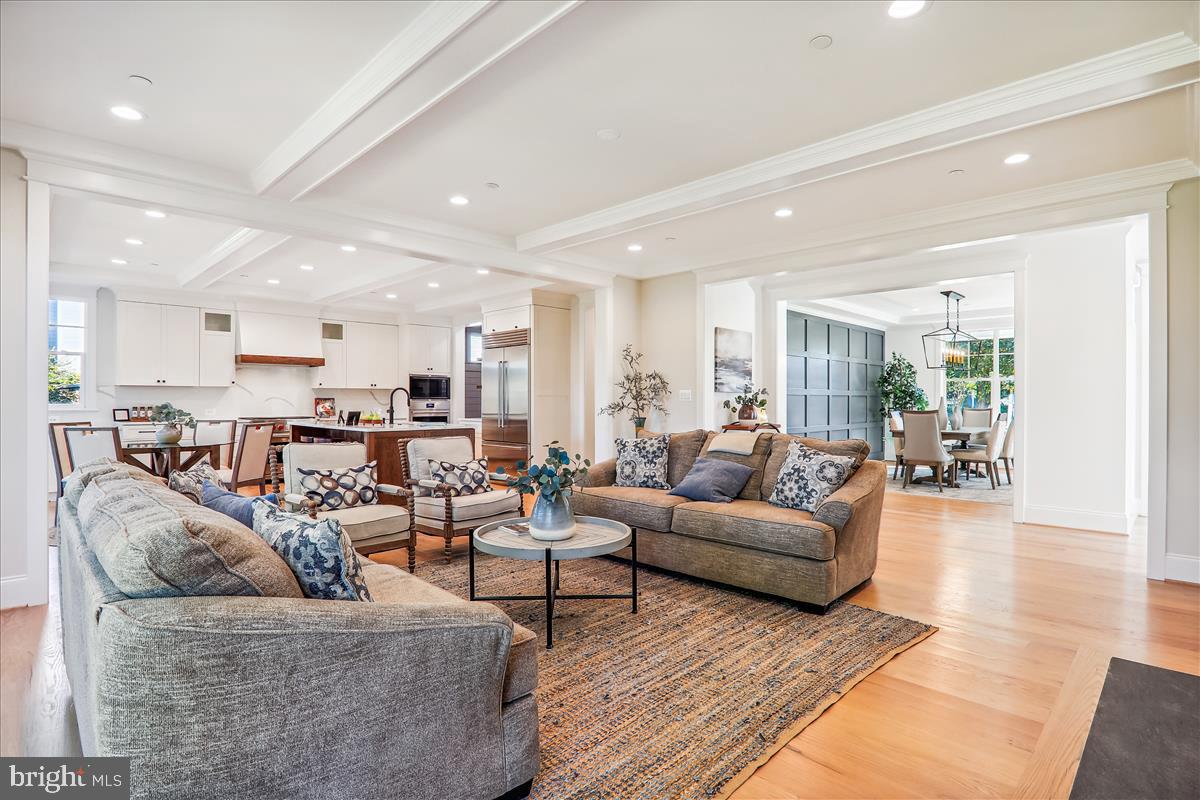 LANDON WOODS - Residential