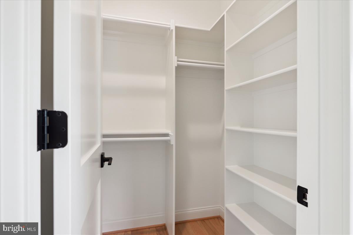 LANDON WOODS - Residential