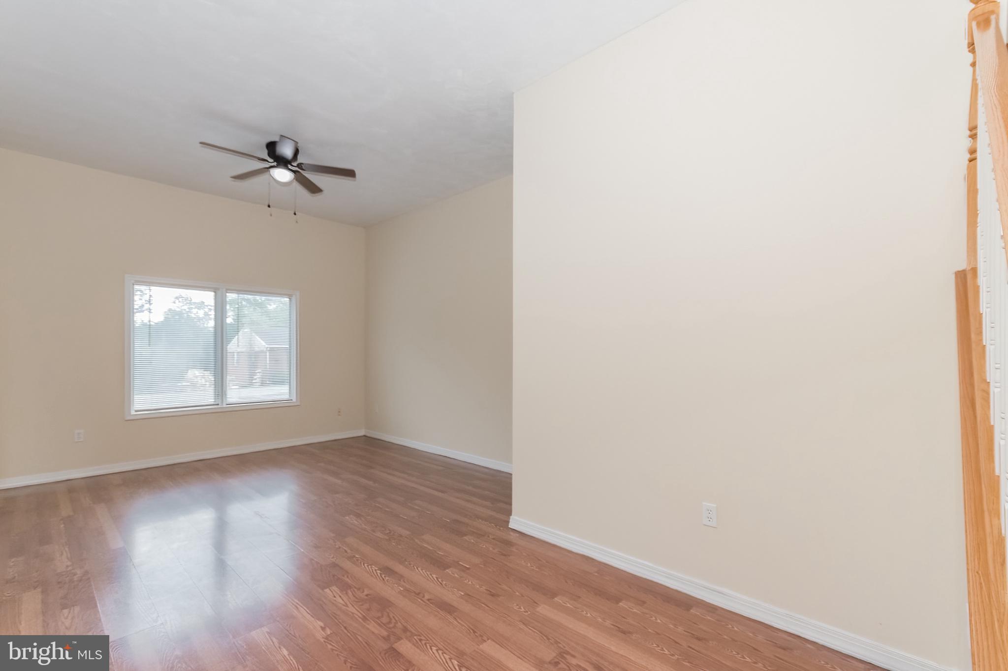 SPORTSMANS PARADISE - Residential Lease