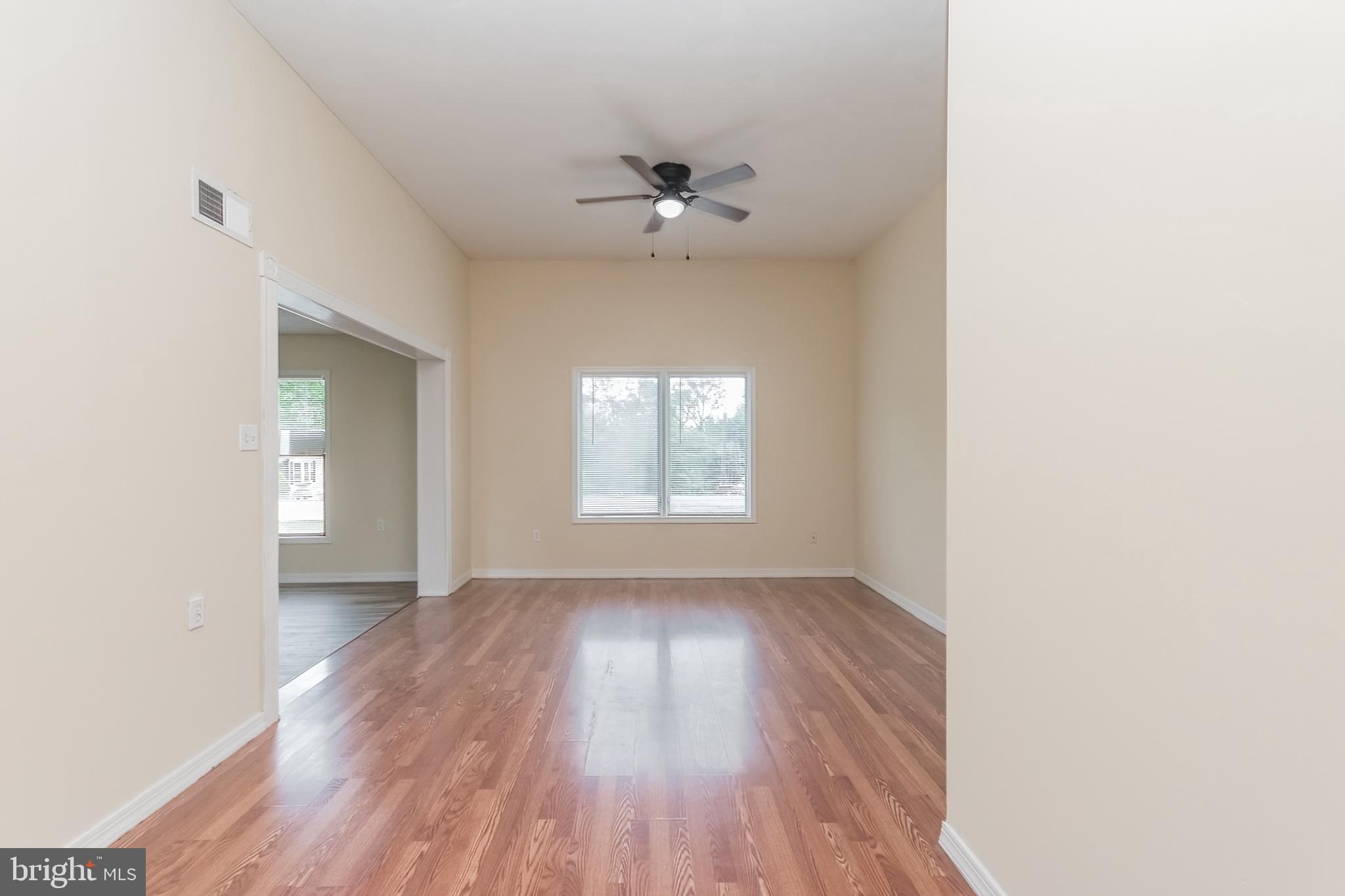 SPORTSMANS PARADISE - Residential Lease