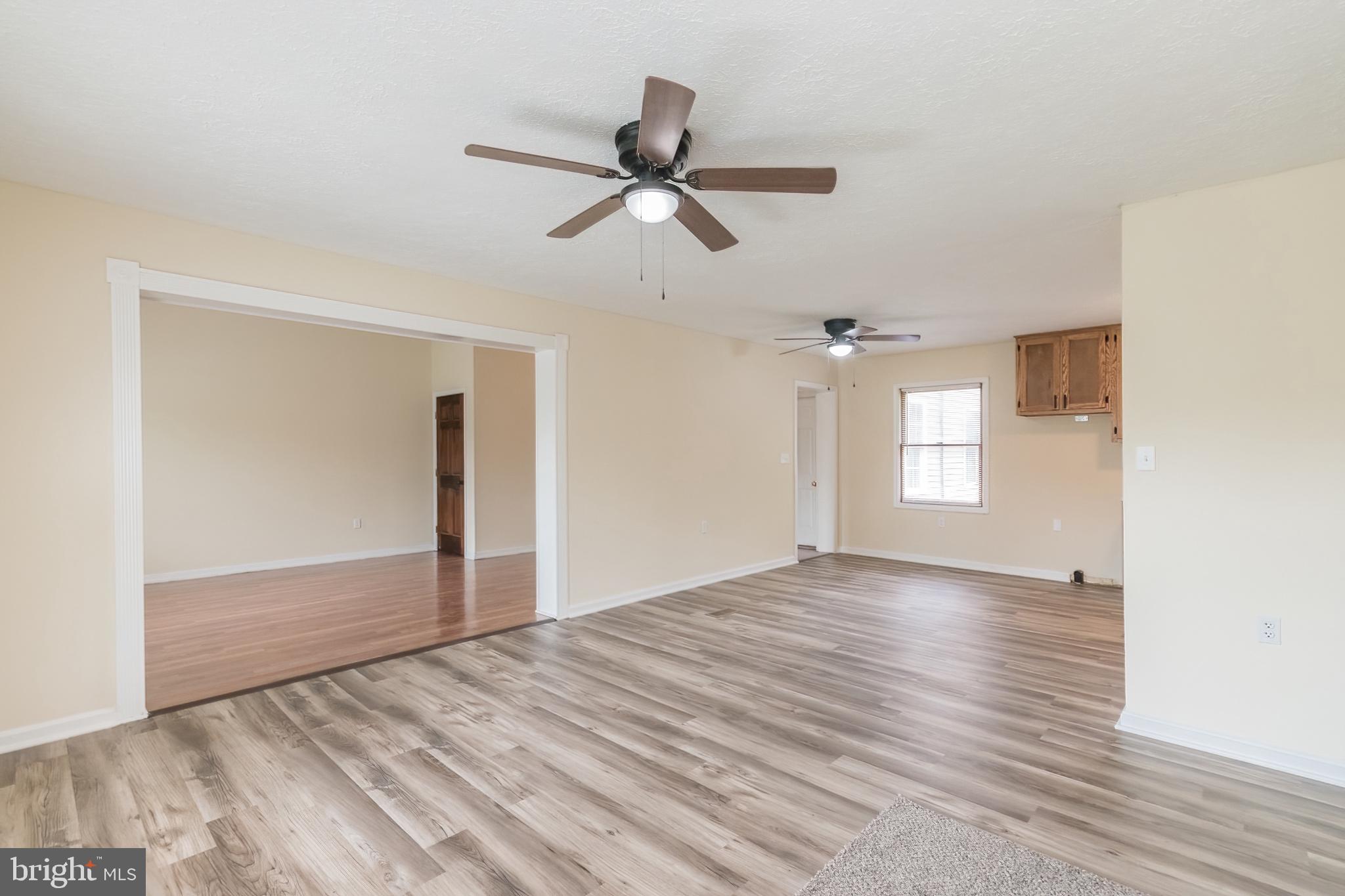 SPORTSMANS PARADISE - Residential Lease