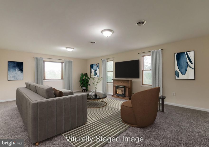 FOR RENT OR FOR SALE!  Do you need space? This home has plenty of it!  Not to mention the huge garage space and workshop/storage area. WOW!! Come see this 3000 sq ft 4 bedroom, 2 bathroom home on 1 +/- acres. NO HOA! Primary bedroom includes a 12x9 walk in closet. Primary bathroom has large jetted tub, double vanity and stand up shower. Additional home features include 2 large family rooms, propane fireplace, formal dining room, kitchen with eat in area and bonus room for use as a potential 5th bedroom or whatever you desire. Main floor bathroom has jetted tub, heat lamp and laundry area. Yard is level with some clearing and wooded area. For additional parking there is a 2nd driveway. NO INDOOR OR OUTDOOR SMOKERS! PETS ON CASE BY CASE BASIS! $500 NONREFUNDABLE DEPOSIT FOR EACH PET! Must have renters insurance.  One application required for EACH adult 18 or older living in the unit. $40.00 application/processing fee for credit check and back round check. Call today to schedule a private showing!

**The Virtual Staged pictures are a rendering of what a room or property could look like, if it was staged or lived in**