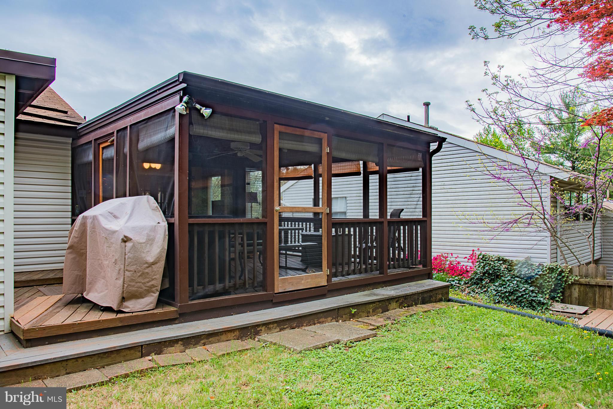 SUGARLAND RUN - Residential