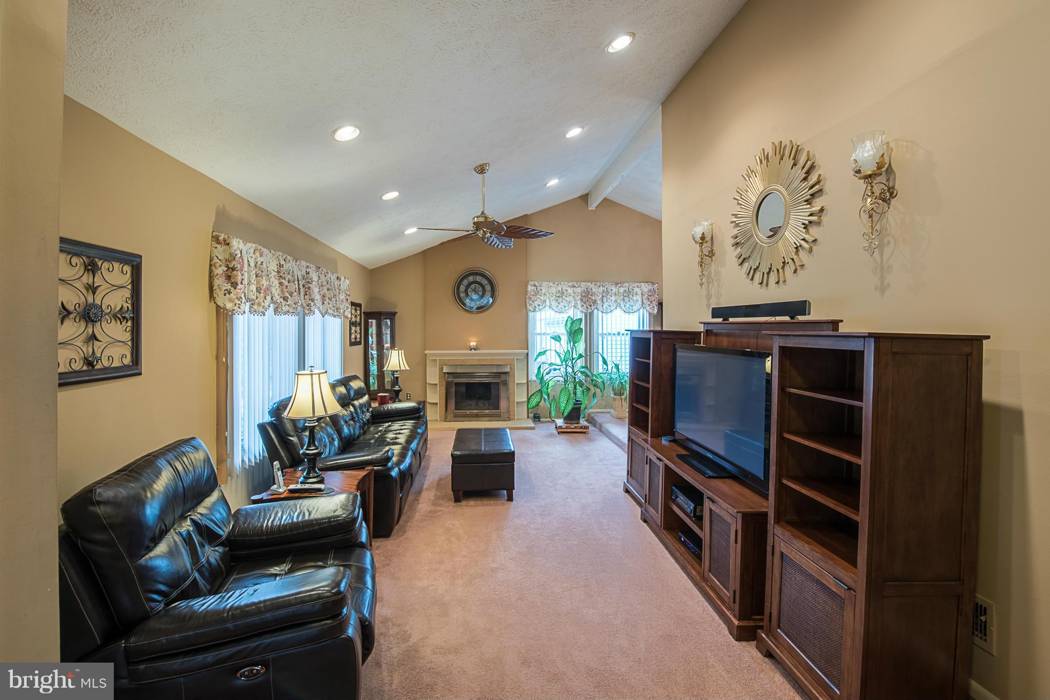 SUGARLAND RUN - Residential