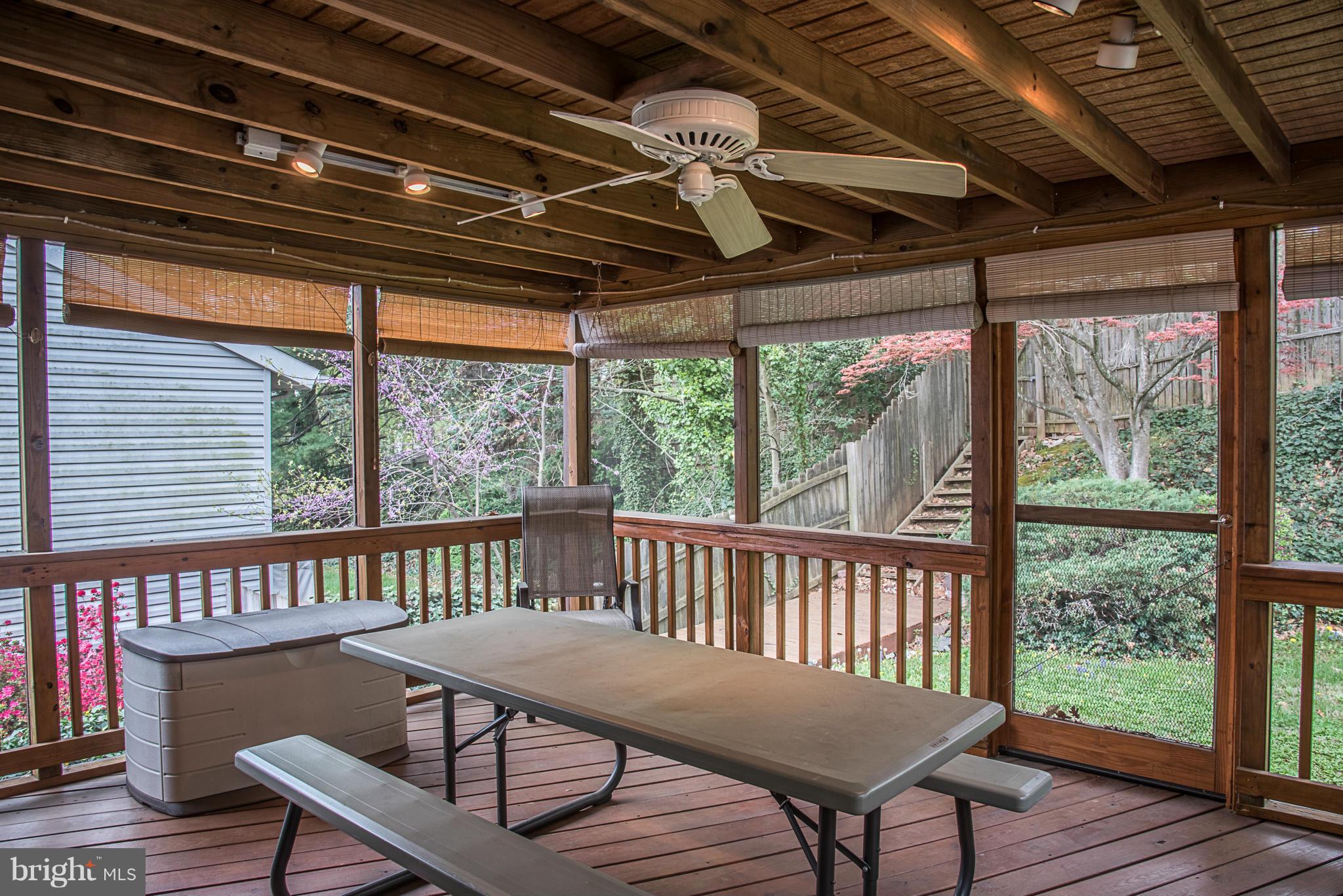 SUGARLAND RUN - Residential