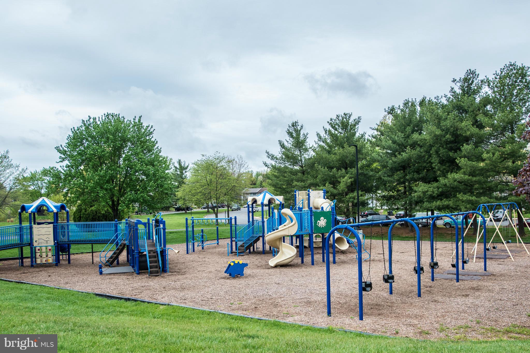 SUGARLAND RUN - Residential