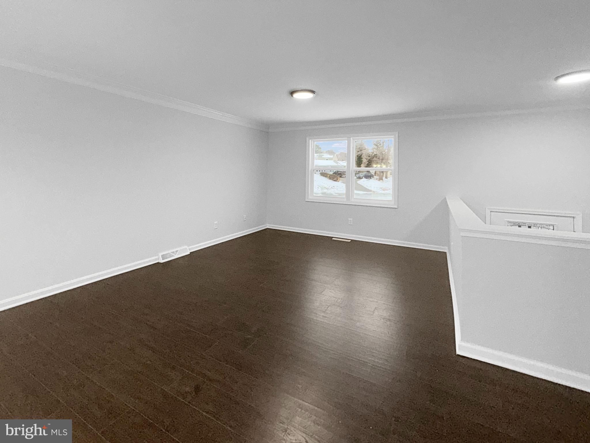 SPRING VALLEY - Residential