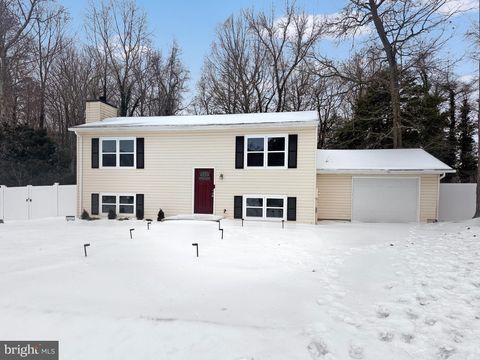 Property photo of 46461 Rosewood Drive, Lexington Park, MD 20653