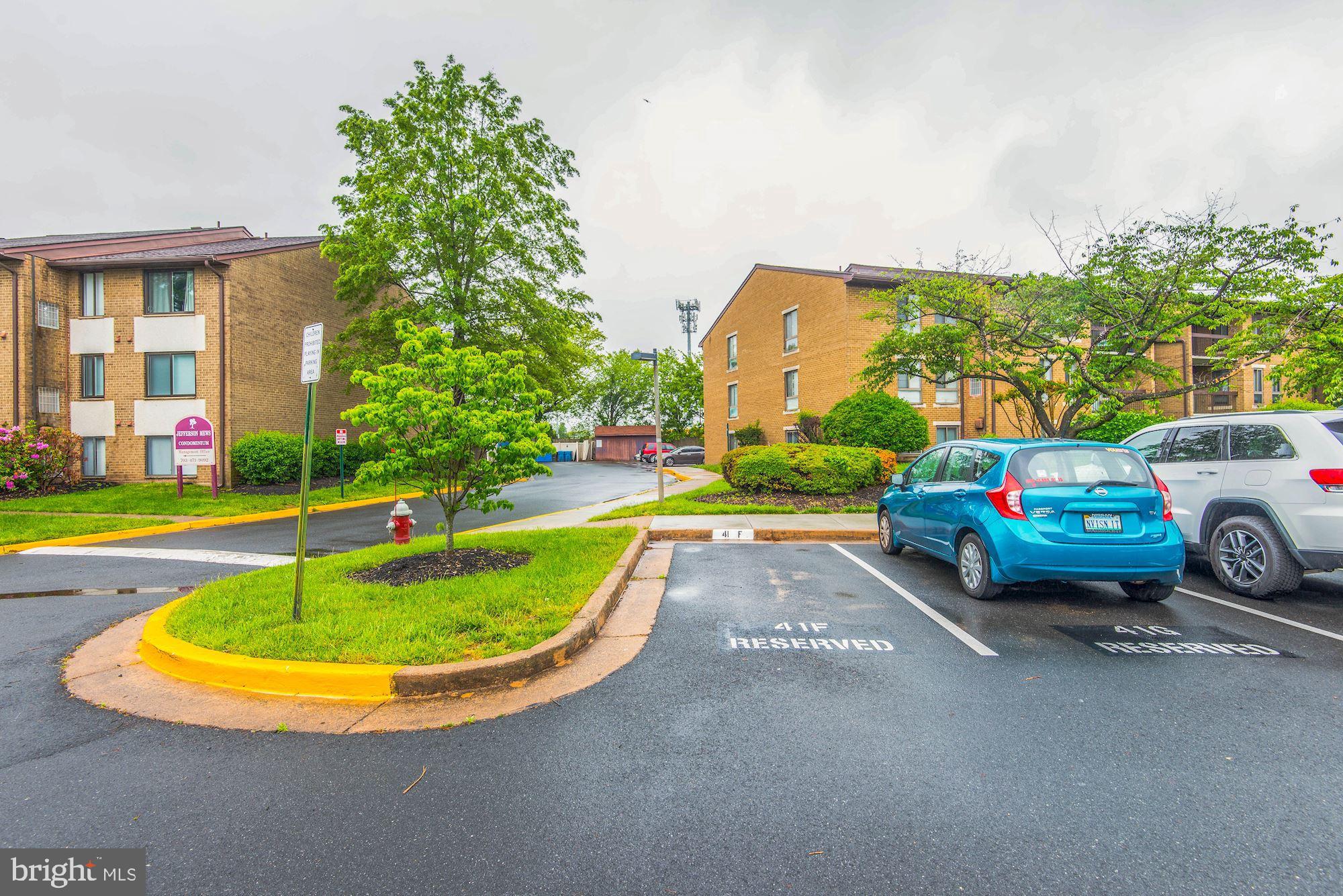 JEFFERSON MEWS - Residential Lease