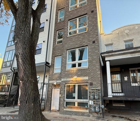 Townhouse For Rent - 2009 Benning Road #4<br/> WASHINGTON, DC 20002