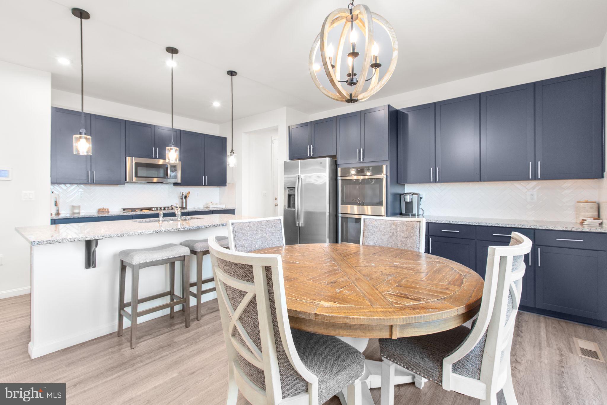 NEW POST ON THE RAPPAHANNOCK - Residential