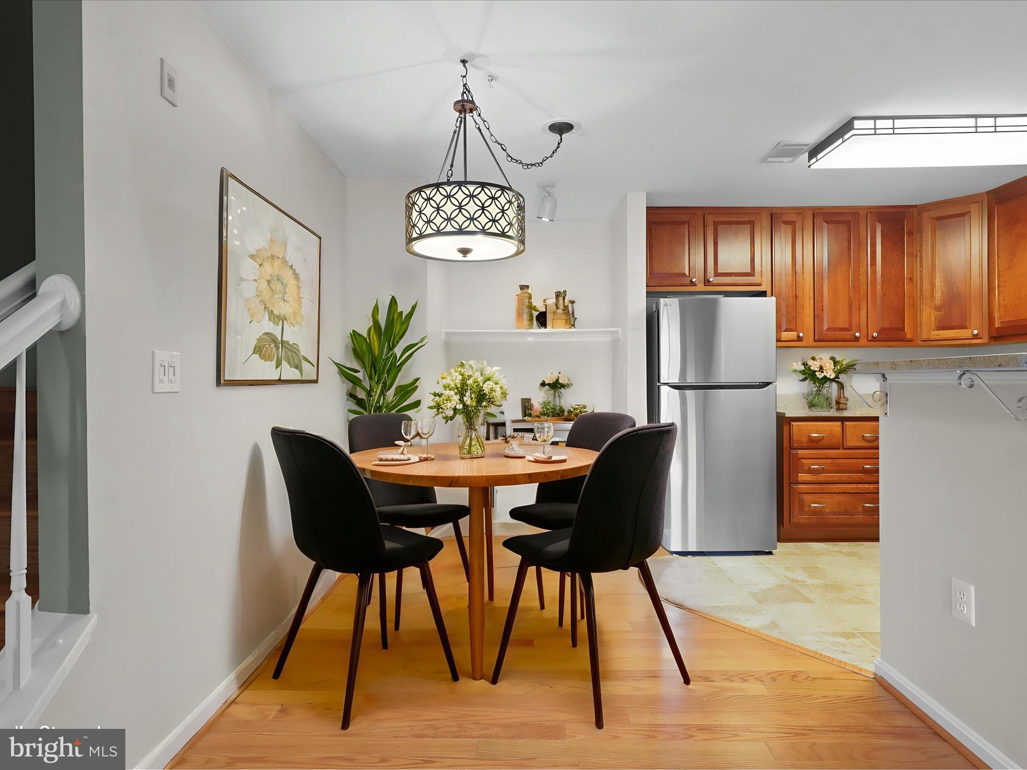 FAIRFAX RIDGE CONDOS - Residential