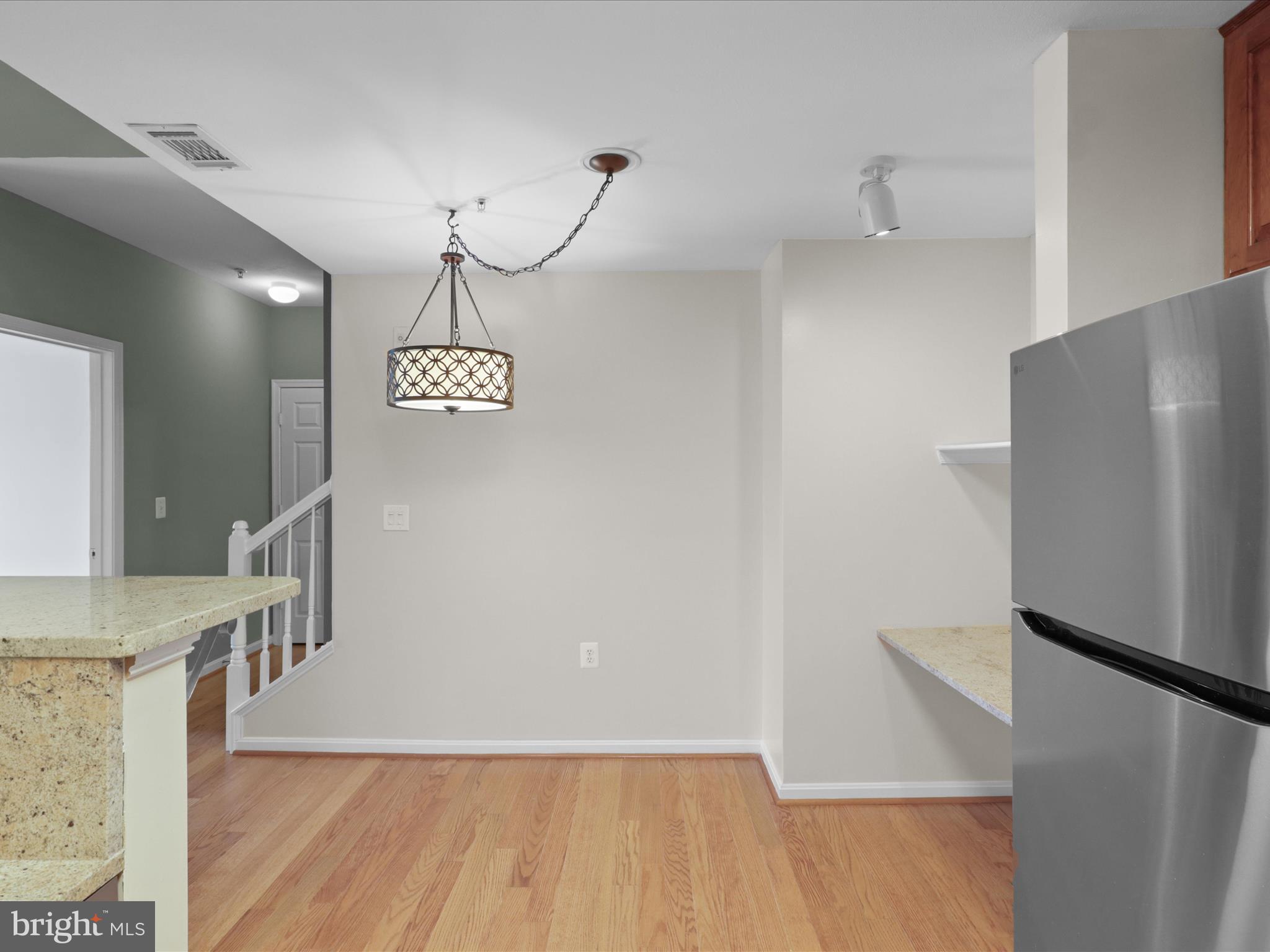 FAIRFAX RIDGE CONDOS - Residential