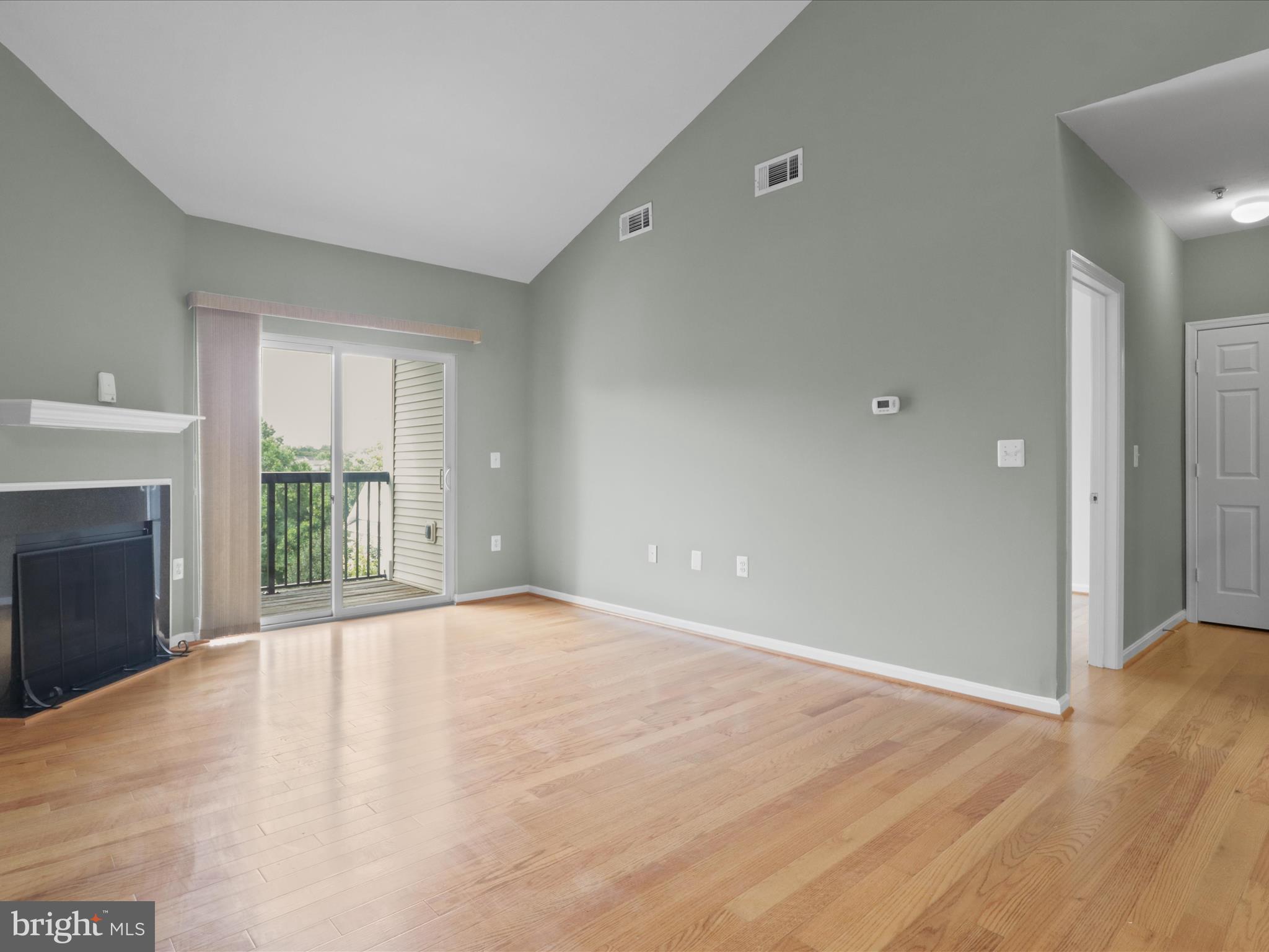 FAIRFAX RIDGE CONDOS - Residential