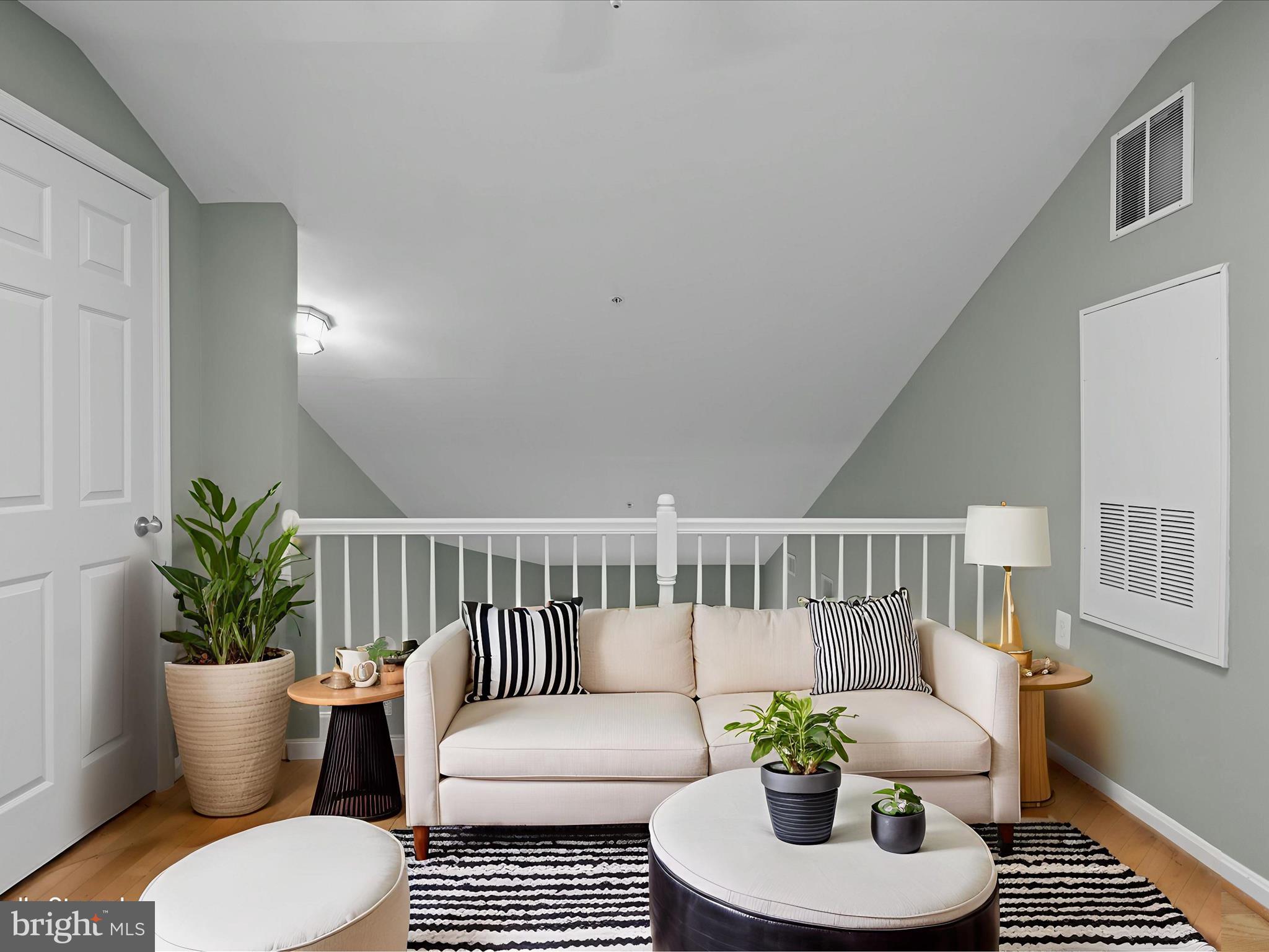 FAIRFAX RIDGE CONDOS - Residential