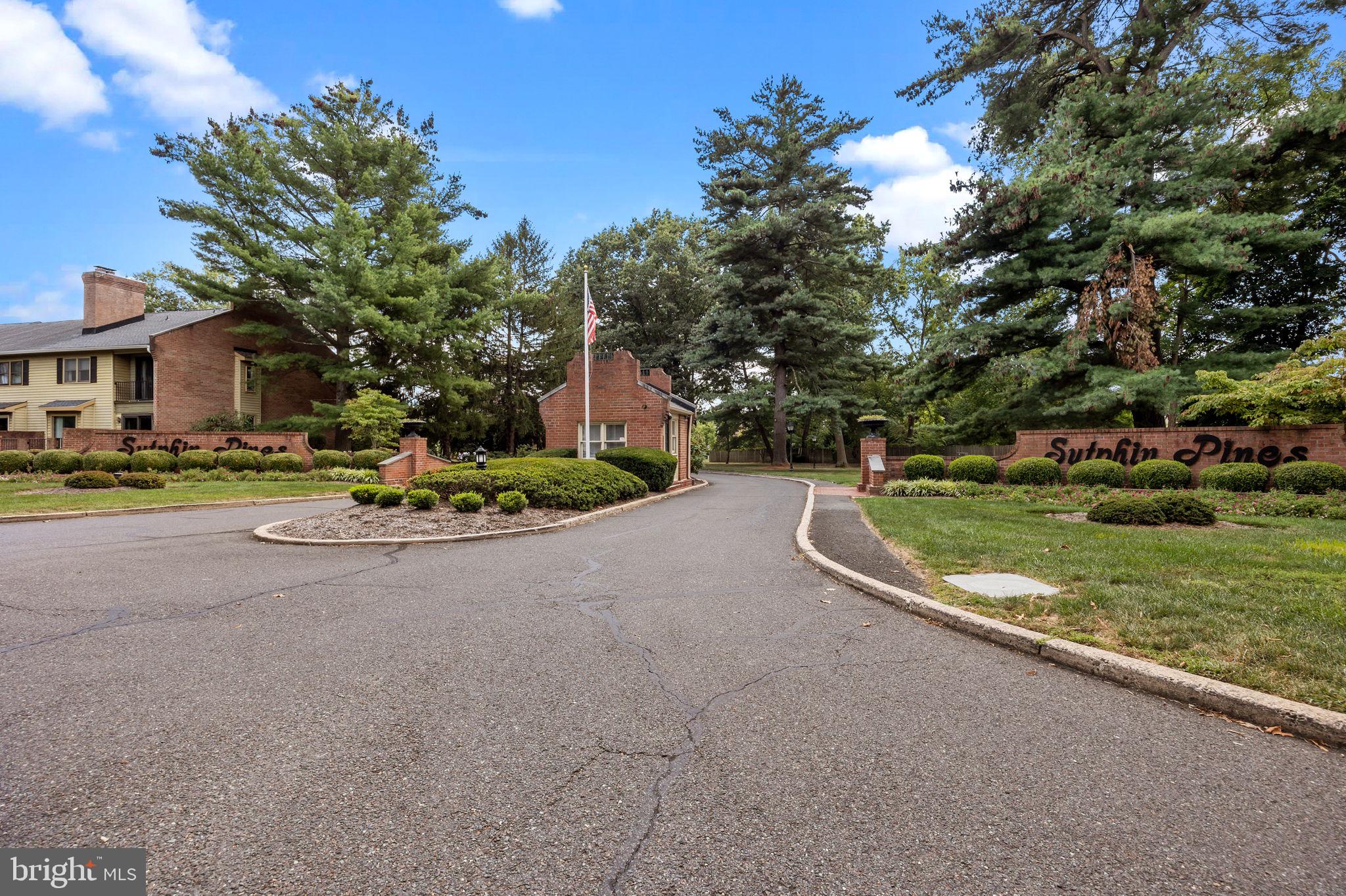 SUTPHIN PINES - Residential