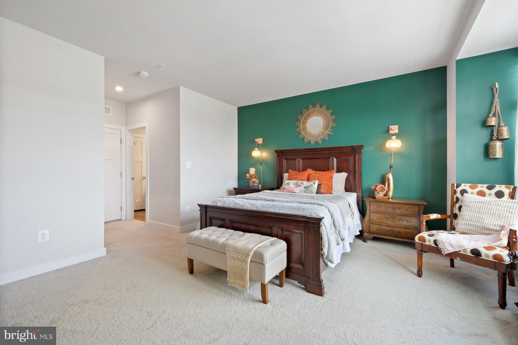 PADDOCK POINTE - Residential