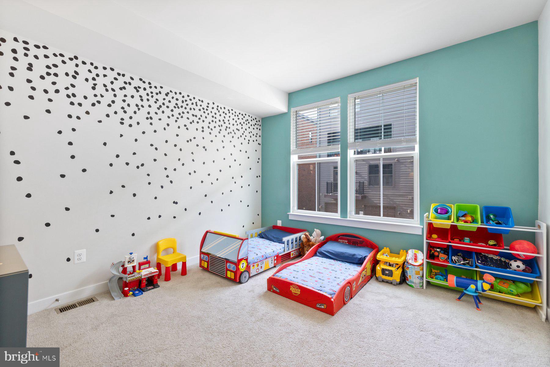 PADDOCK POINTE - Residential