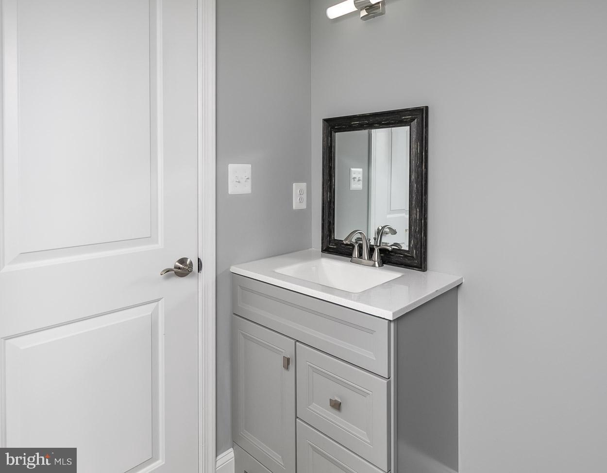 BEL AIR DOWNTOWN - Residential