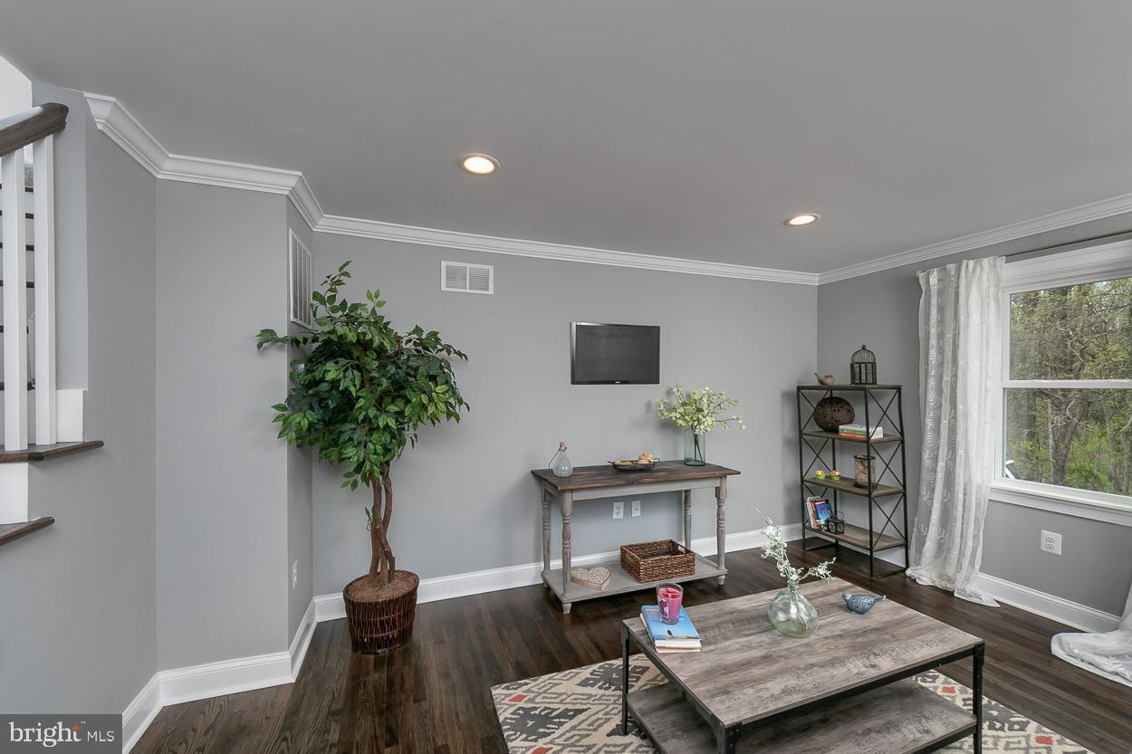 BEL AIR DOWNTOWN - Residential