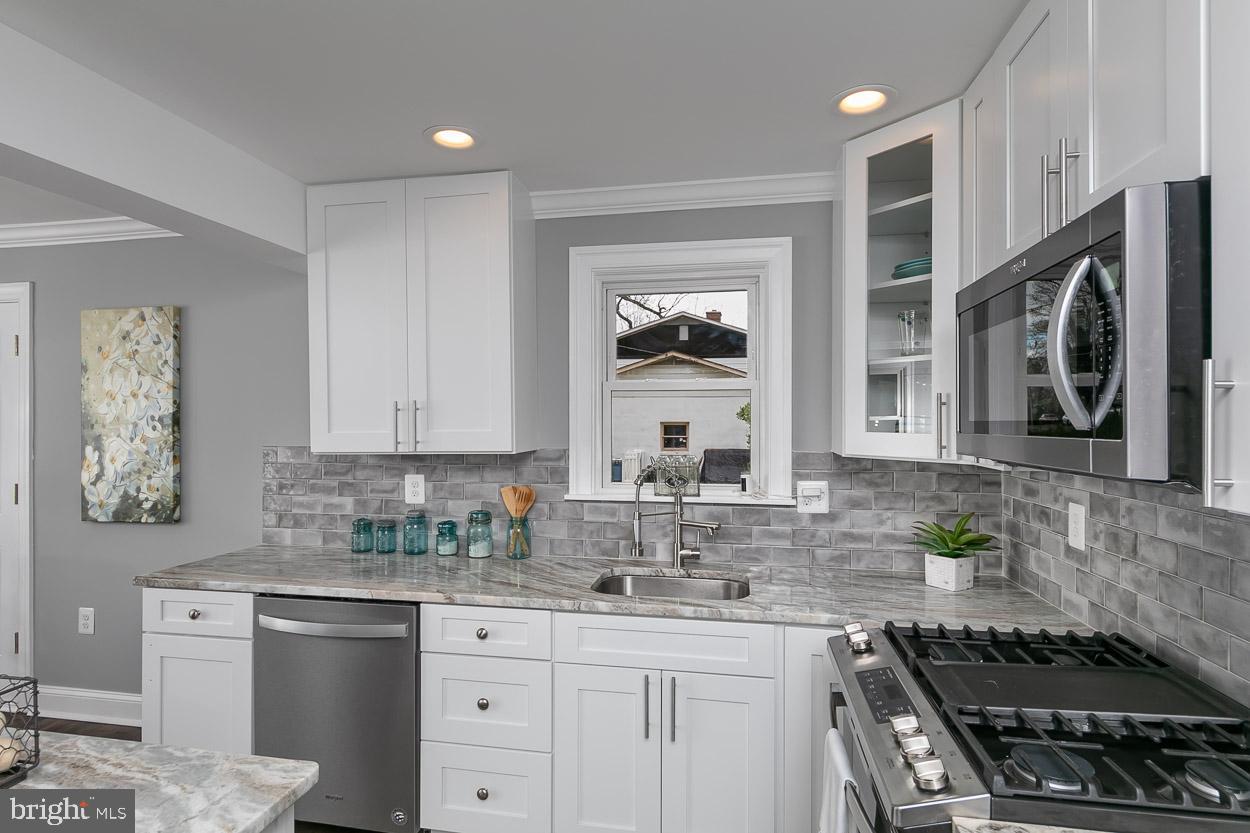 BEL AIR DOWNTOWN - Residential