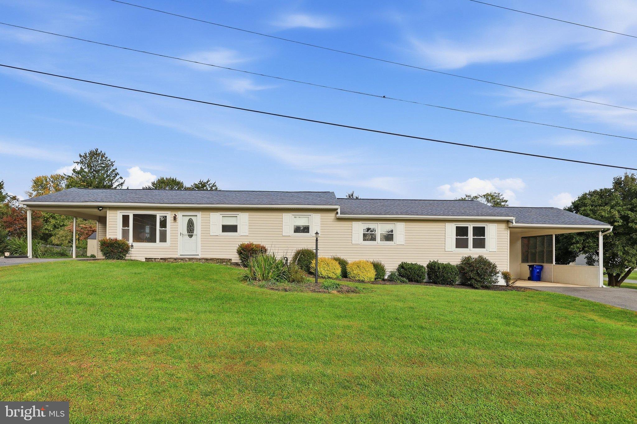 11008 CARRIAGE LANE