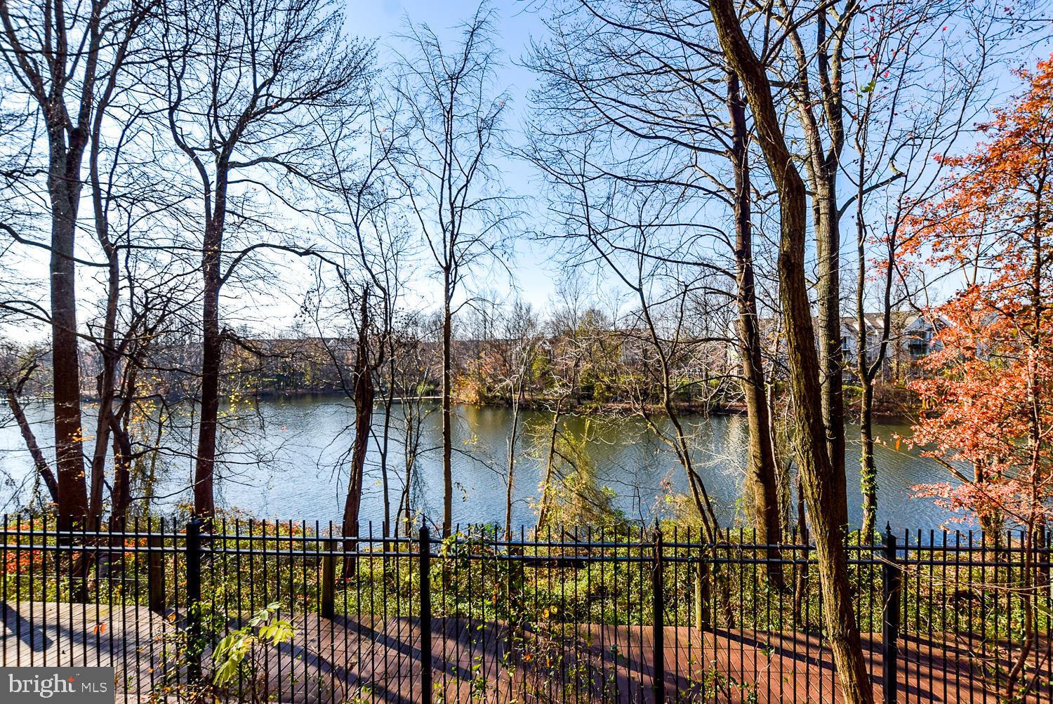 LAKE POINTE CONDOMINIUMS - Residential Lease