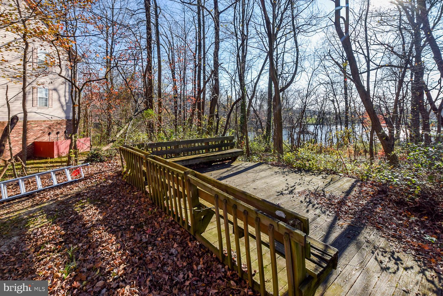 LAKE POINTE CONDOMINIUMS - Residential Lease