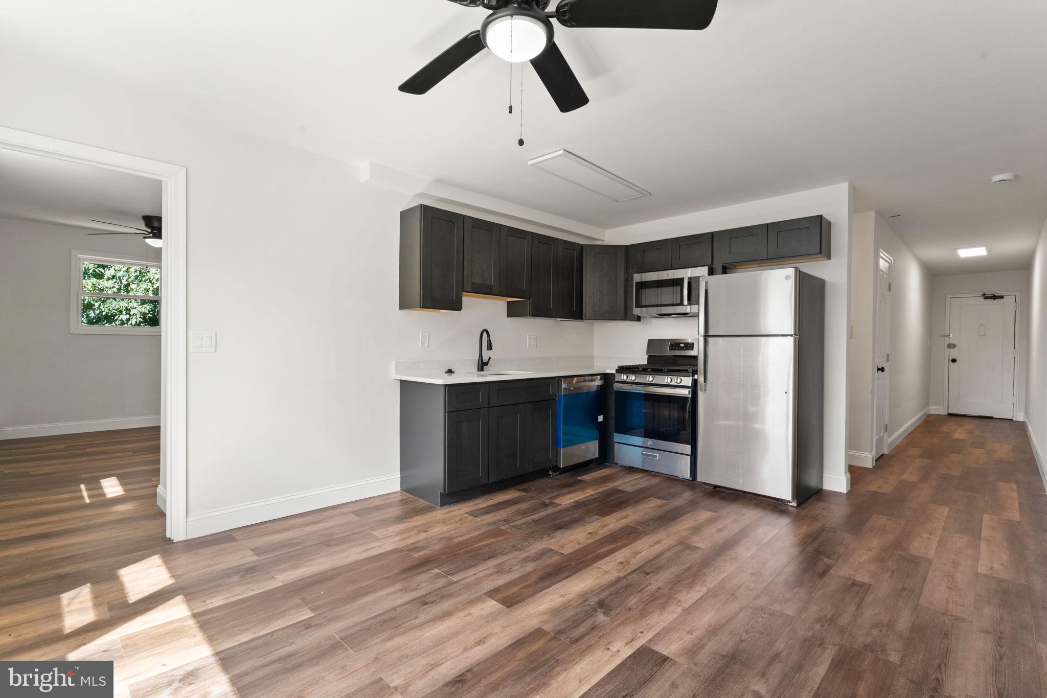 610 57TH STREET NE 102