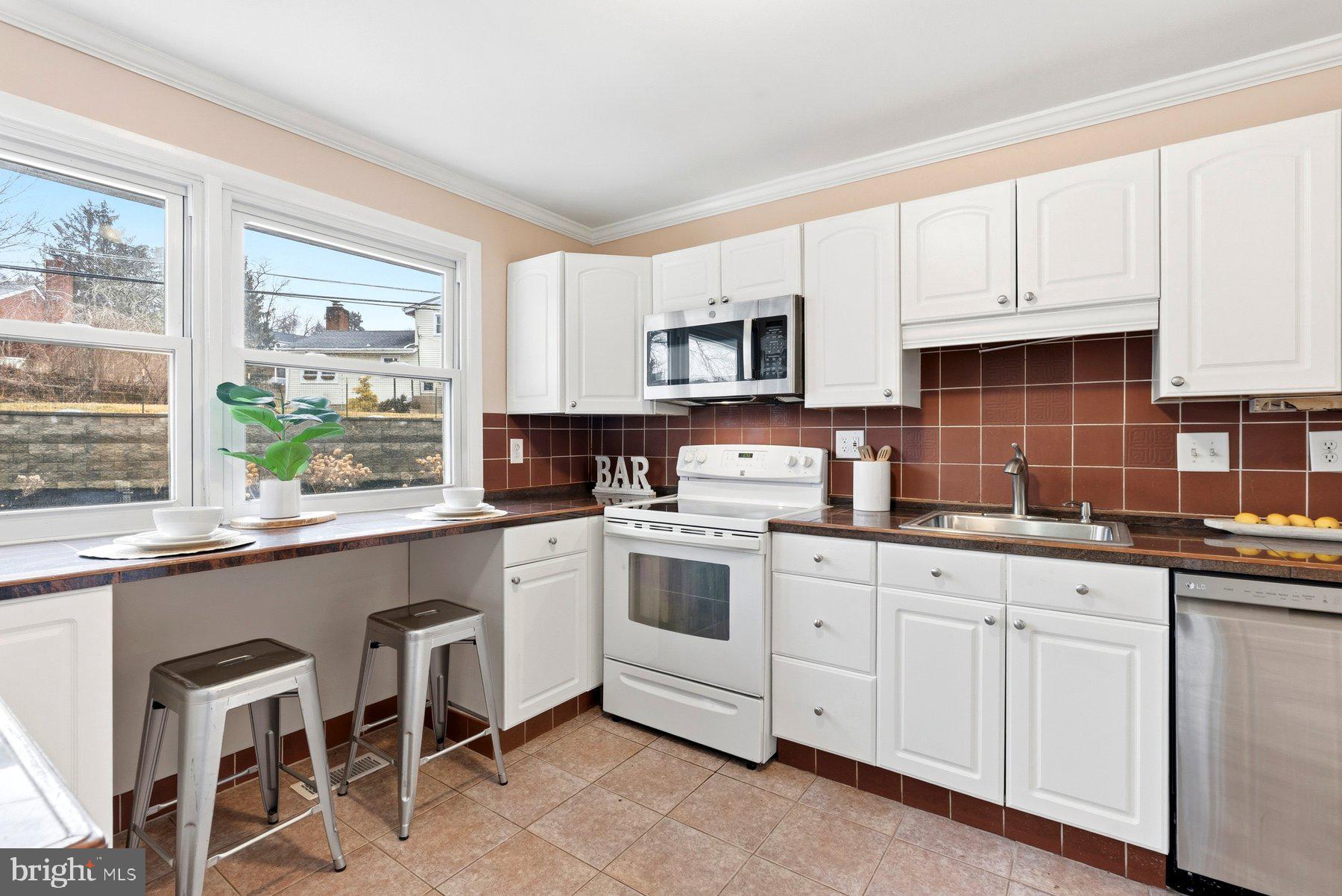 CROMWELL VALLEY - Residential