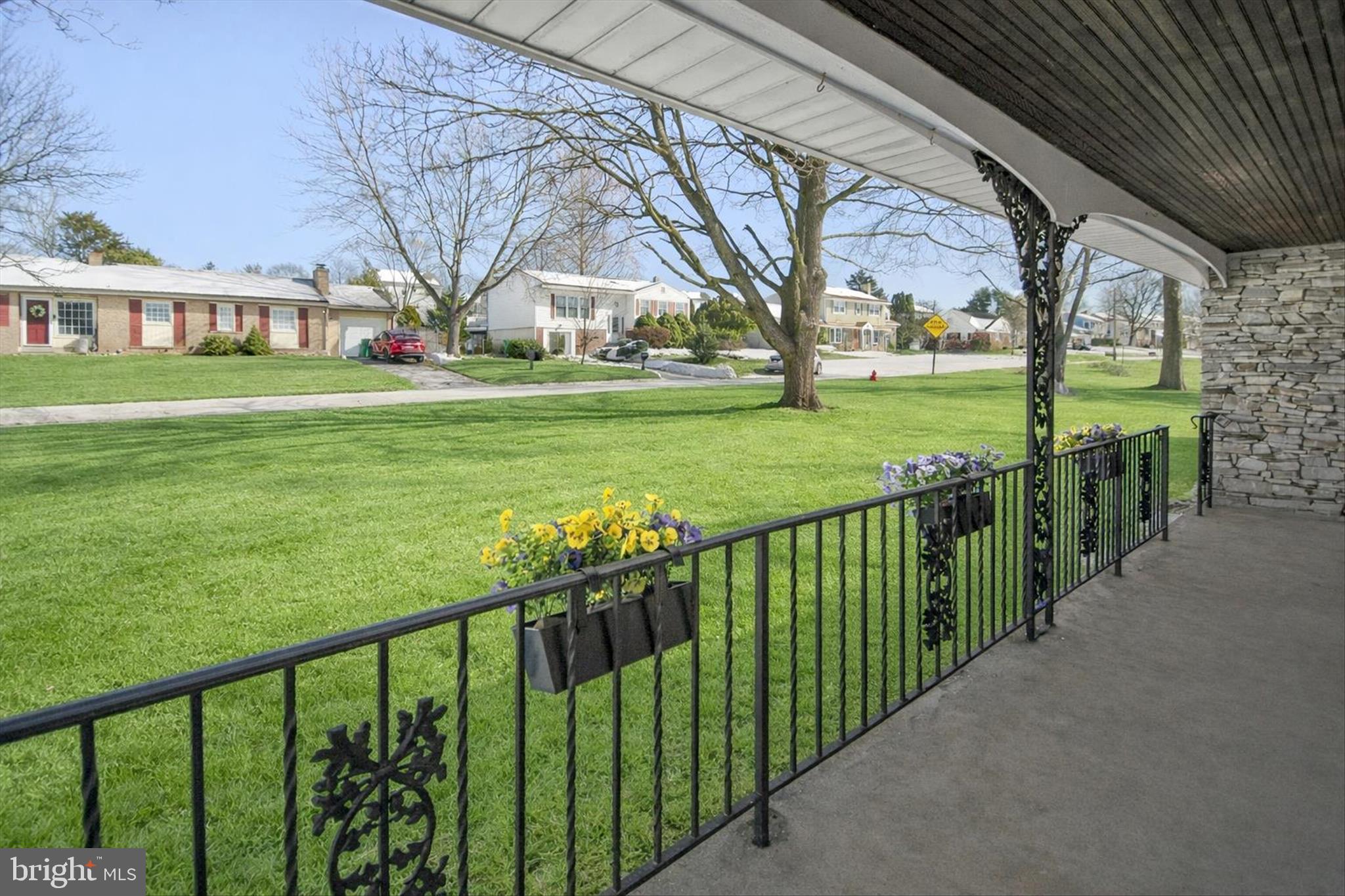 PENNSBURG - Residential