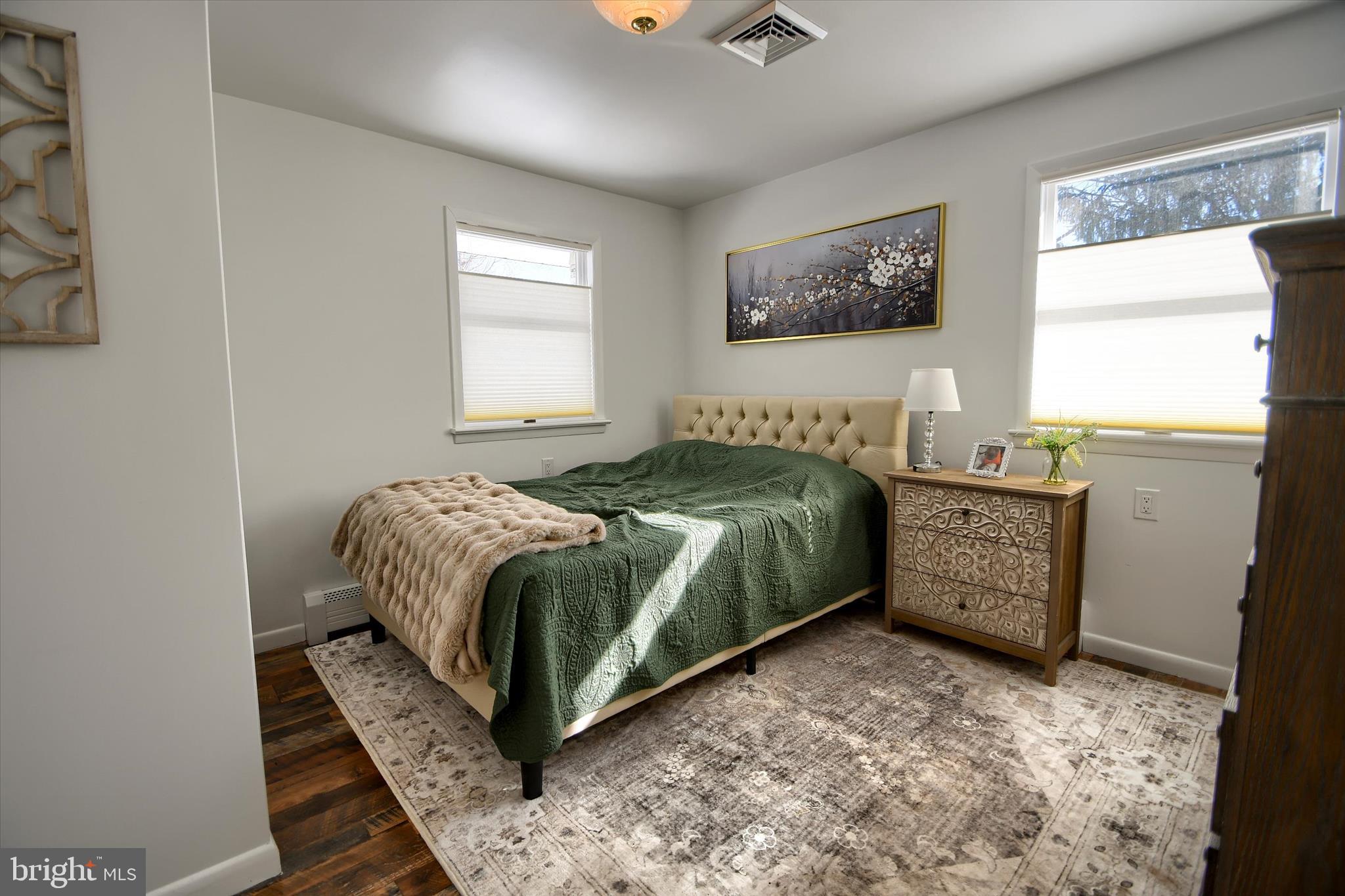 PENNSBURG - Residential