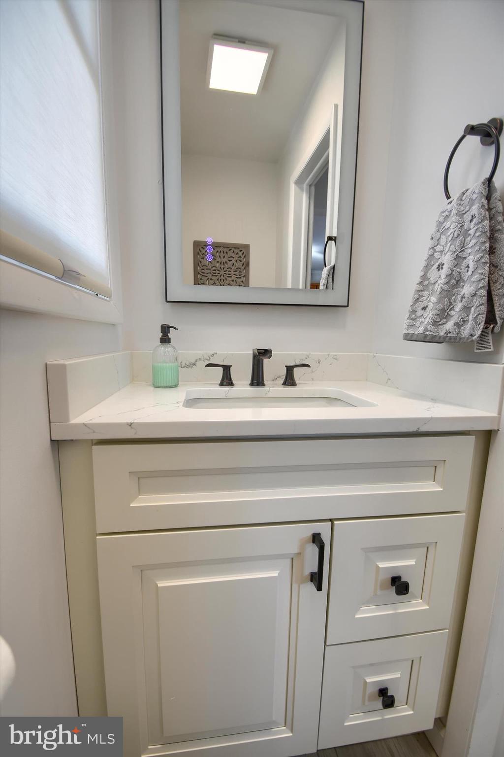 PENNSBURG - Residential