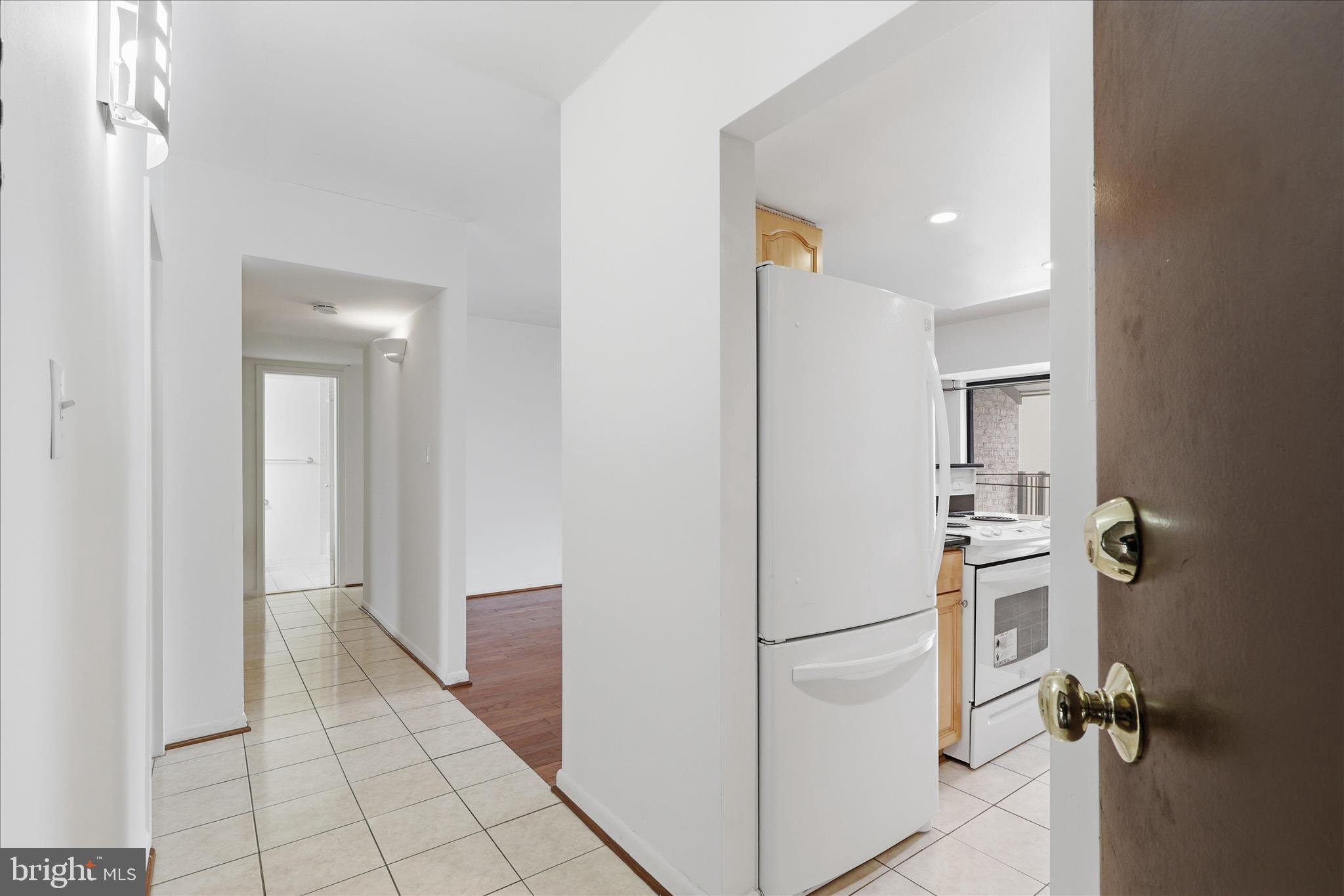 2255 CASTLE ROCK SQUARE 21C