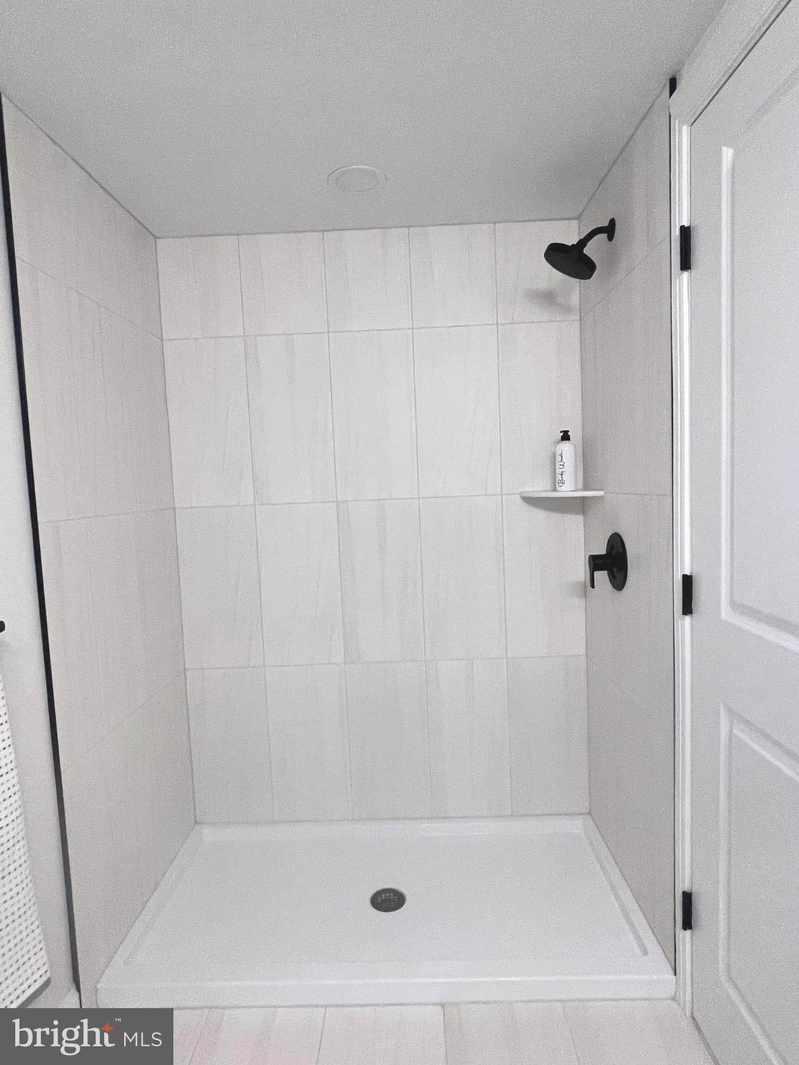 BELMONT TERR - Residential