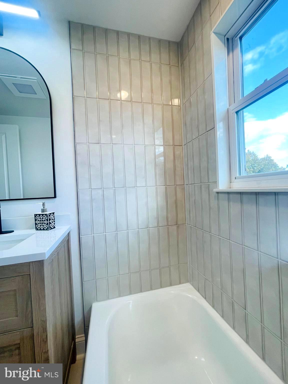 BELMONT TERR - Residential