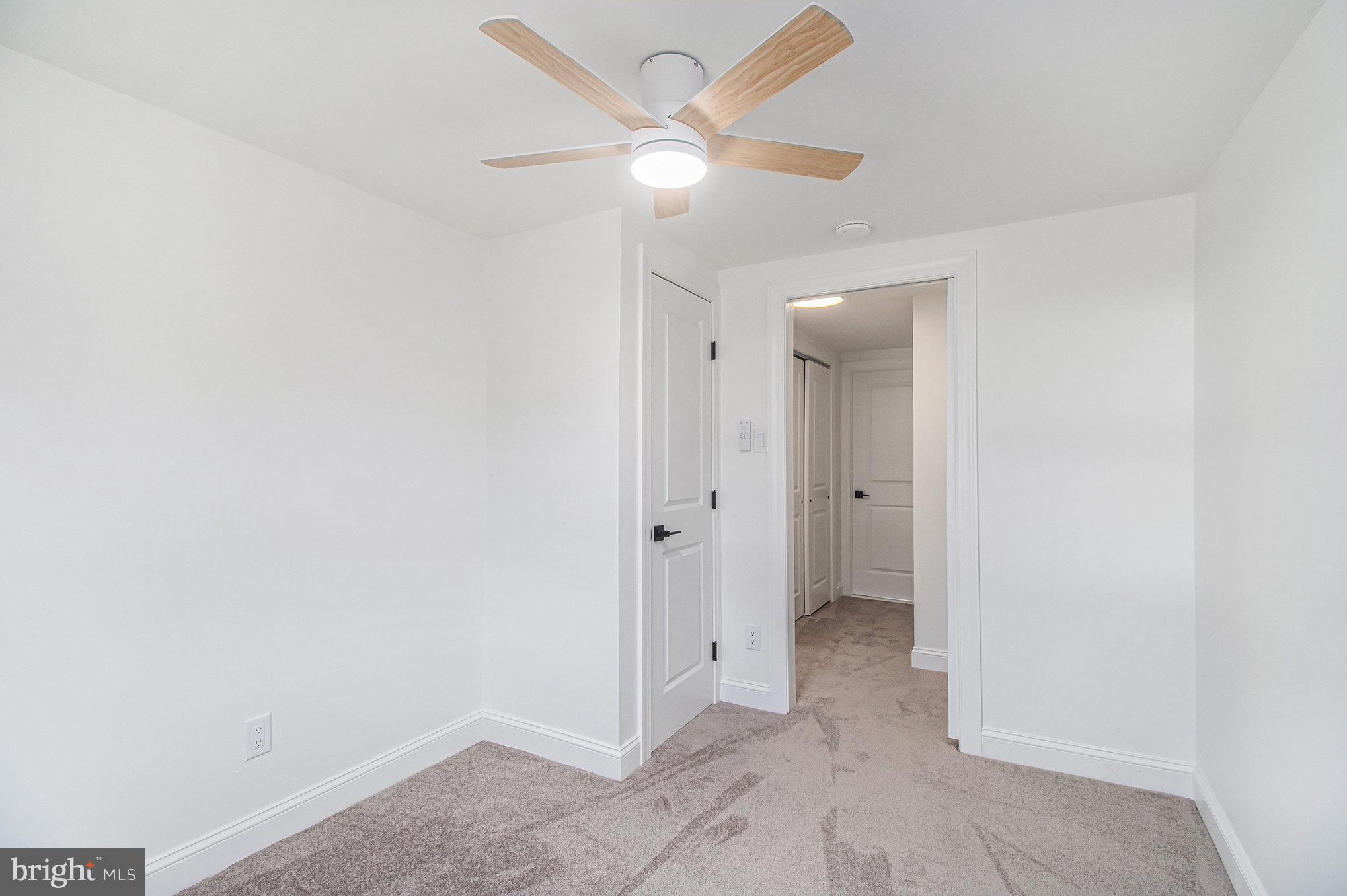 BELMONT TERR - Residential