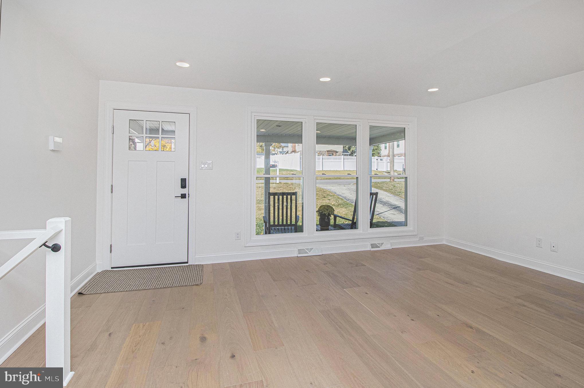 BELMONT TERR - Residential