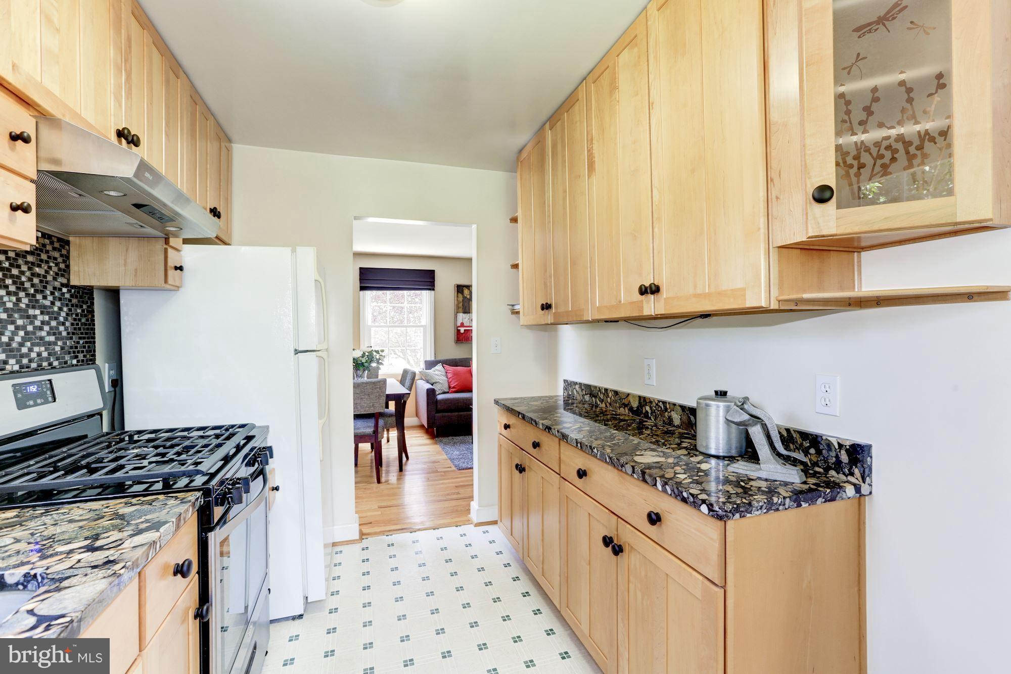 GLENMONT FOREST - Residential