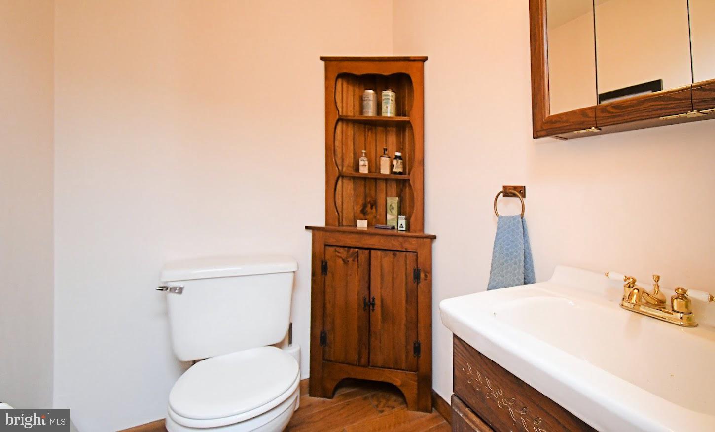 TOWER HILL - Residential