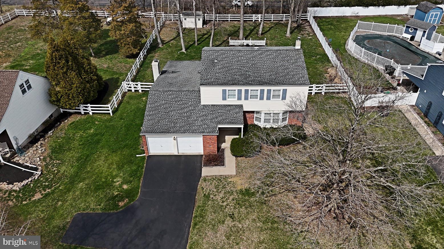 TOWER HILL - Residential