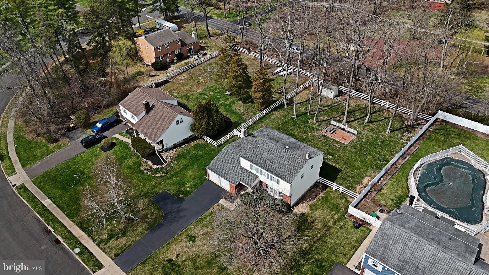 TOWER HILL - Residential