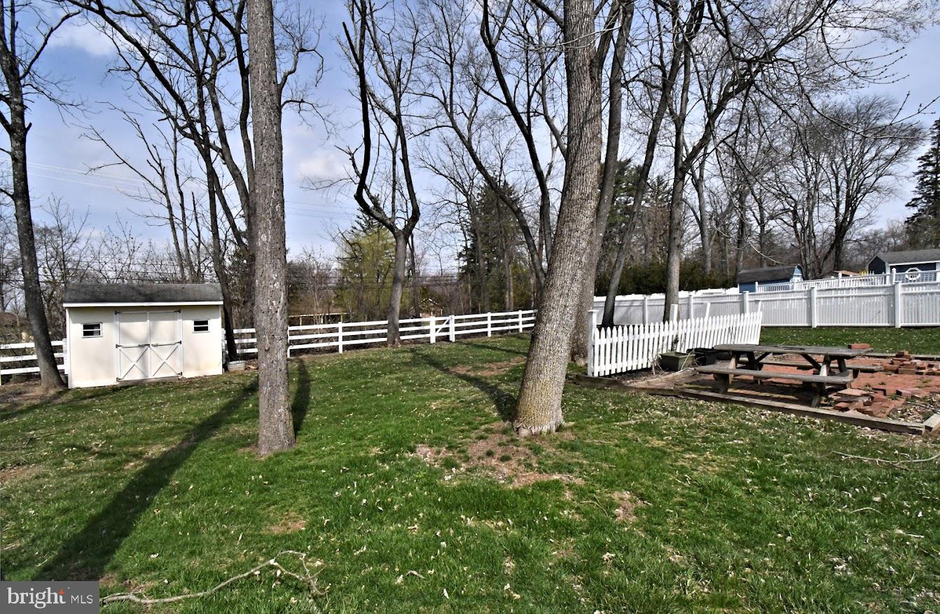 TOWER HILL - Residential