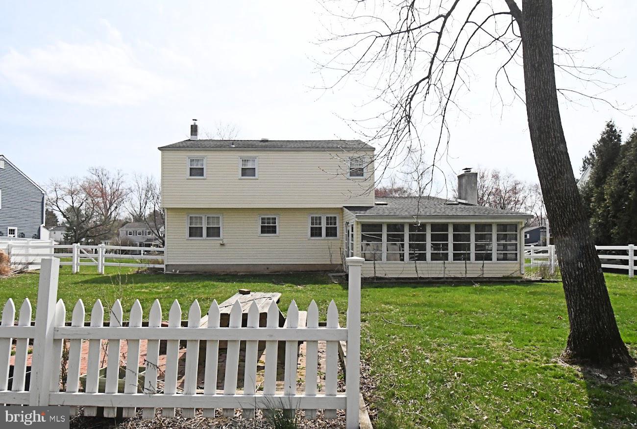 TOWER HILL - Residential