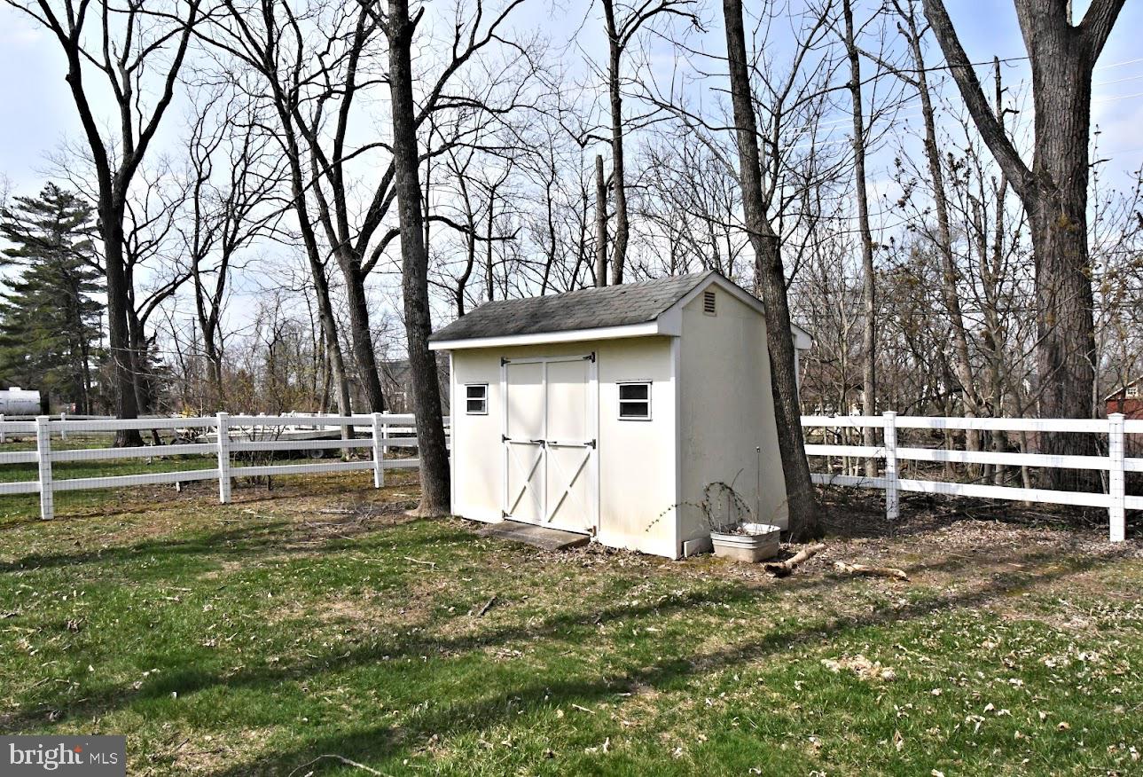 TOWER HILL - Residential