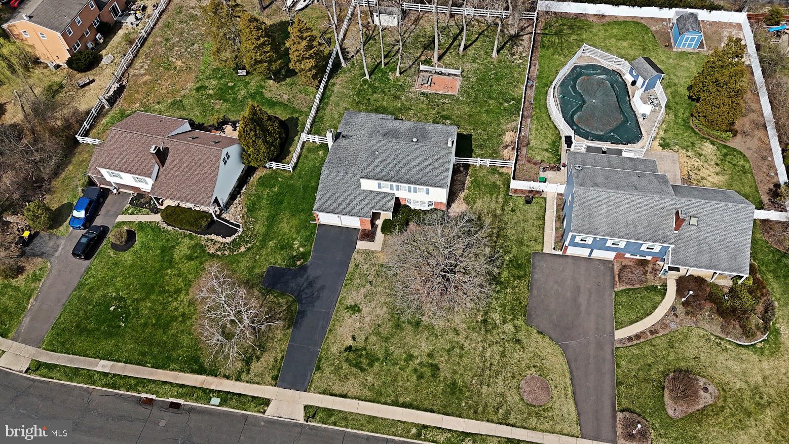 TOWER HILL - Residential