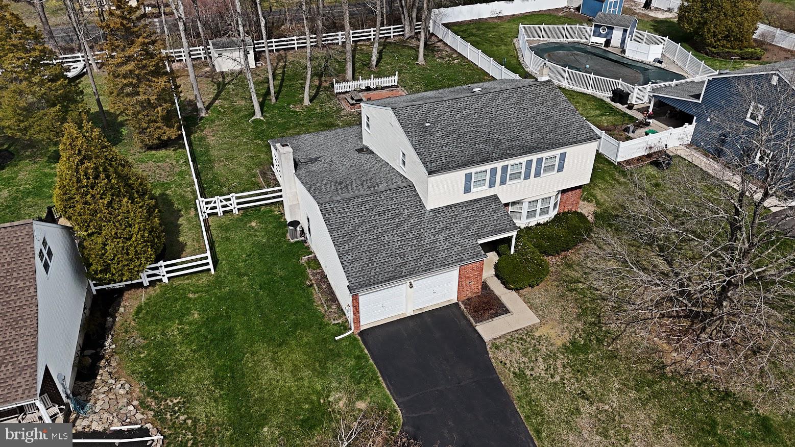 TOWER HILL - Residential