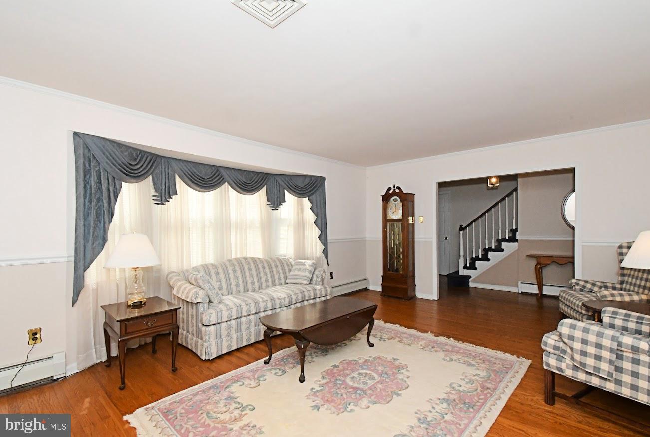 TOWER HILL - Residential