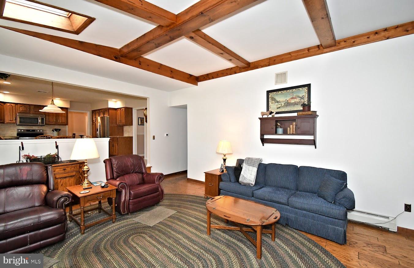 TOWER HILL - Residential