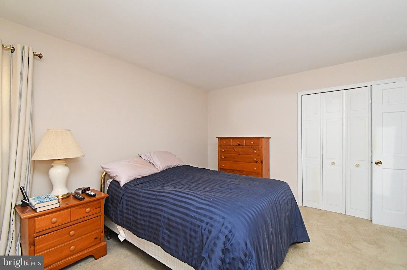 TOWER HILL - Residential